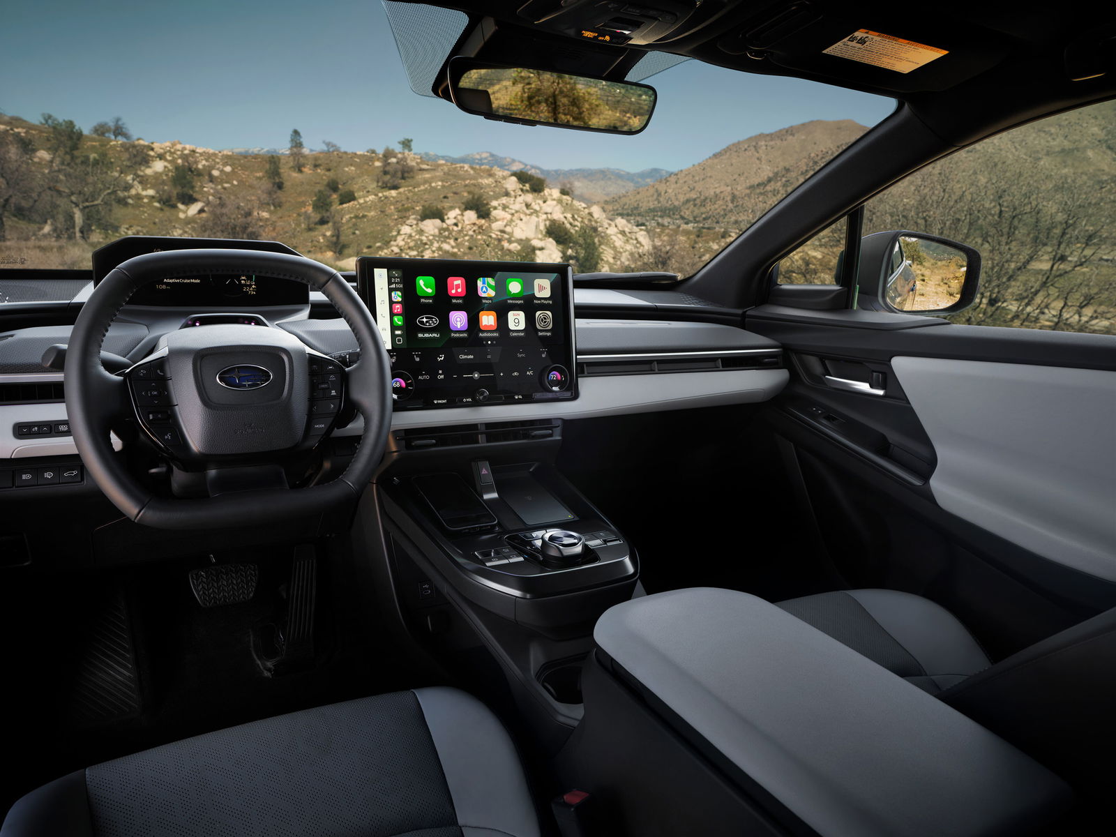 Subaru E-Outback - interior